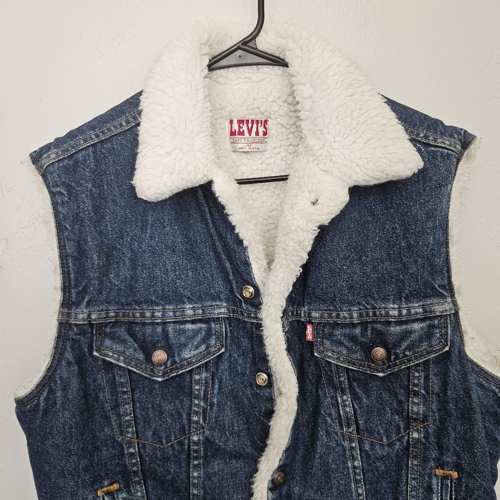 Levi's Vintage Men's Medium Sleeveless Denim Sherpa Vest Button Up Jean Fall Top - Picture 3 of 8
